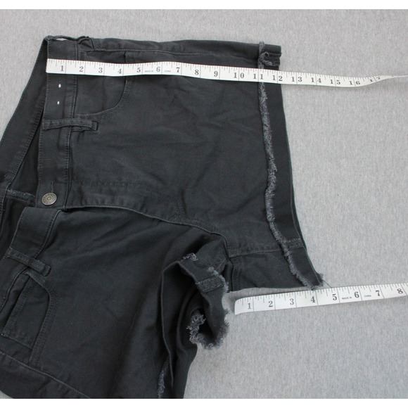 Express Shorts Womens Size 16 Black Mid Rise Stretch Supersoft Shortie - Picture 5 of 8